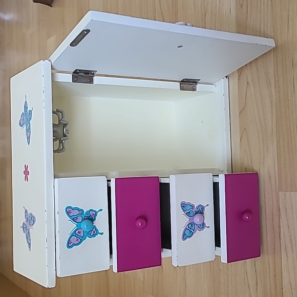 Purpule/Pink Butterfly Wooden jewelry Box & Organizer 9"×10"×4 1/2" - Picture 9 of 12